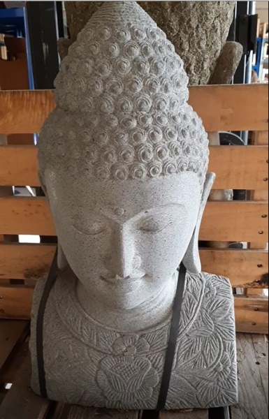 Buddha Büste, Flussstein, handgearbeitet, verschiedene Größen